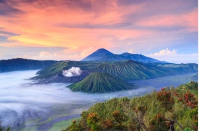 Unvergesslicher Sonnenaufgang am Vulkan Bromo