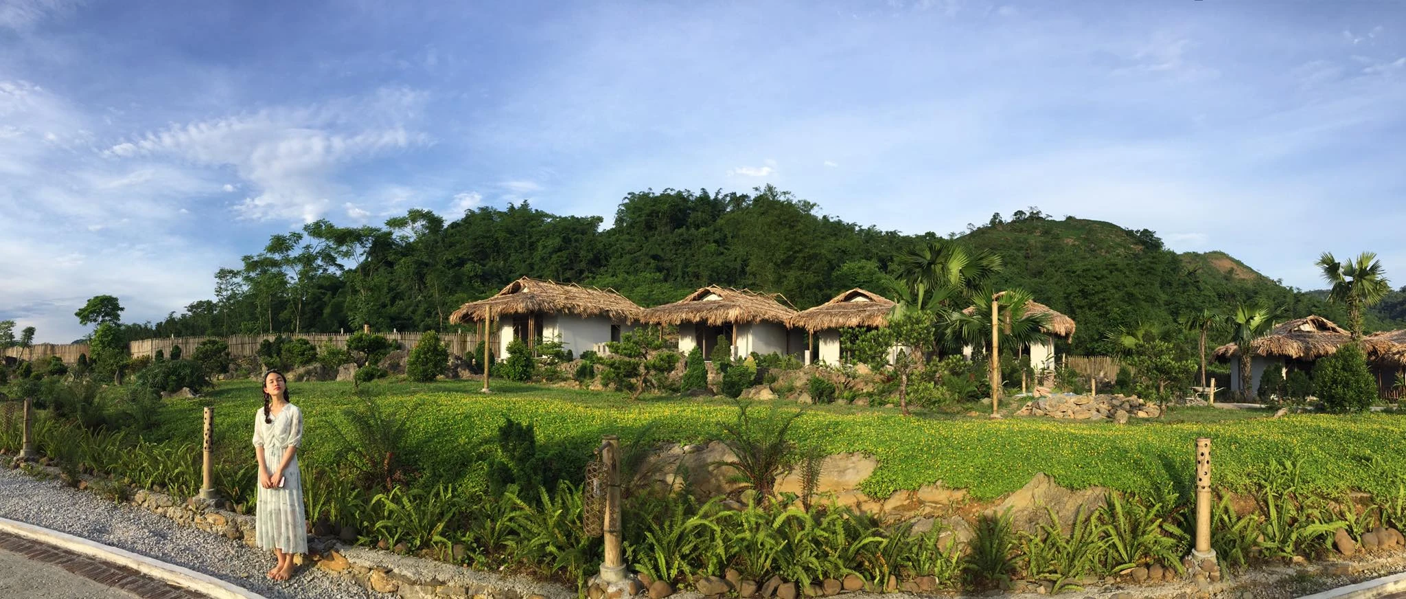 Mit dem Fahrrad durch das ursprüngliche Mai Chau Tal