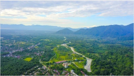Stadtführung durch Medan und Transfer nach Bukit Lawang