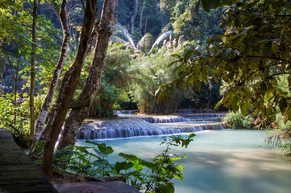 Stadttour durch Luang Prabang und Ausflug zu den Kuang Si Wasserfällen