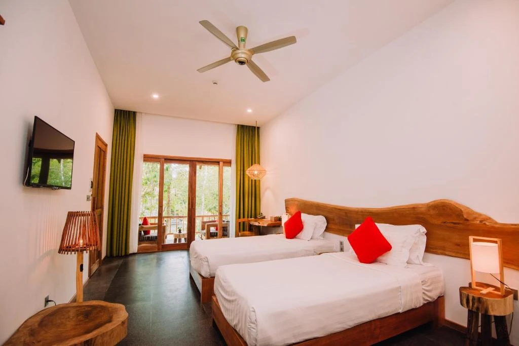 Green Bay Resort Phu Quoc