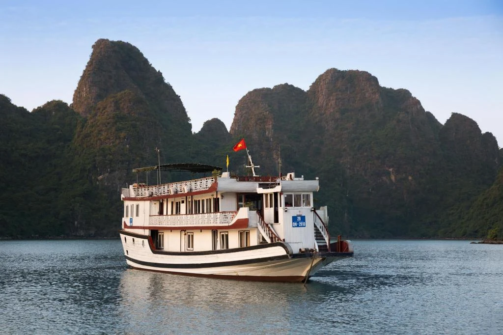 Halong Apricot Cruise