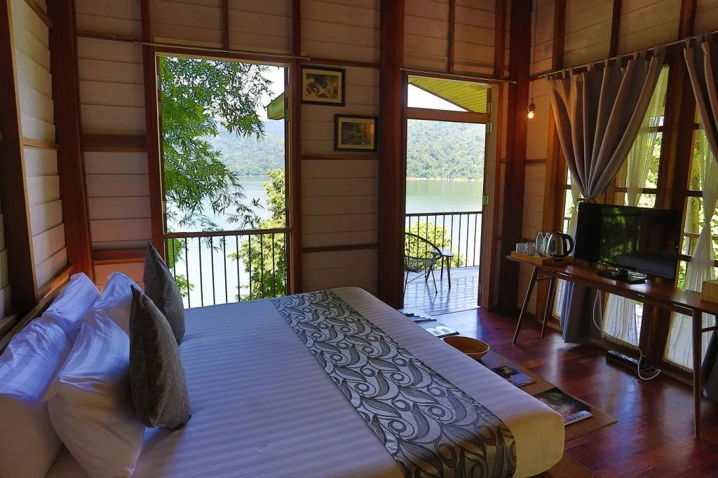 Belum Rainforest Resort