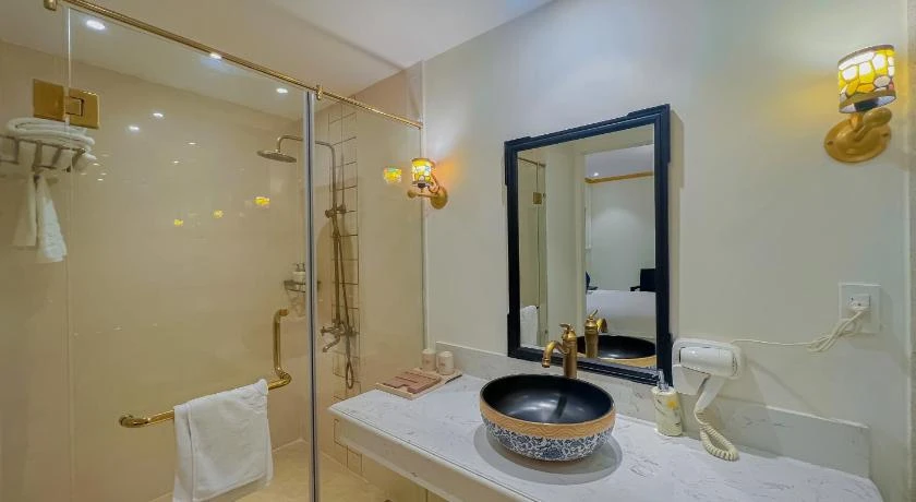 Hoi An Blue Sky Boutique