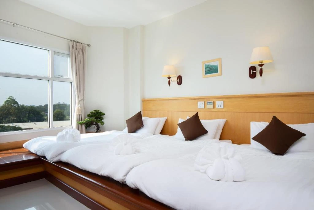 Kanchanaburi City Hotel