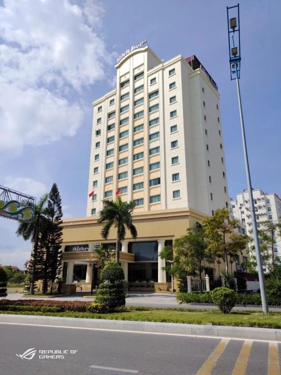 Mithrin Halong Hotel