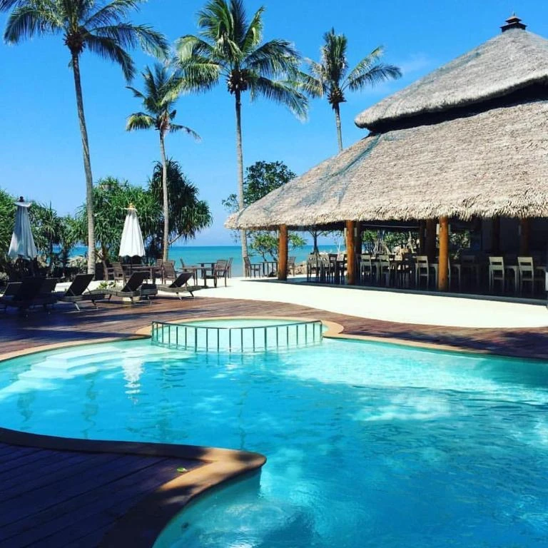 Moonlight Exotic Bay