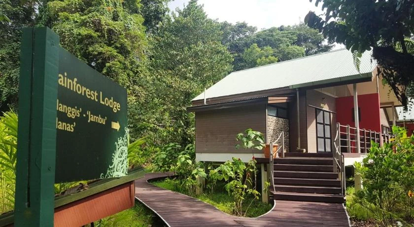 Mulu National Park Lodge