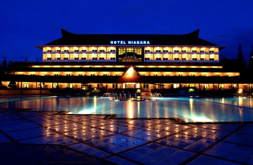 Niagara Resort - Niagara Hotel & Resorts Lake Toba