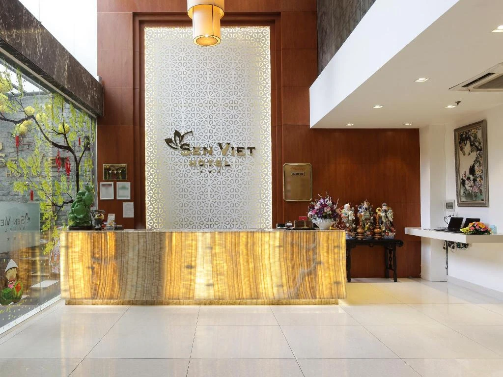 Sen Viet Hotel