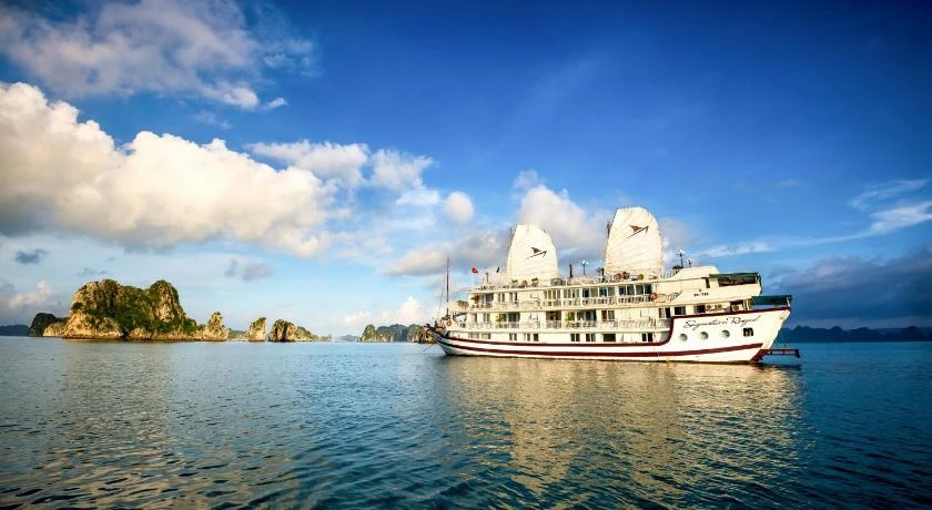 Signature Halong Cruise