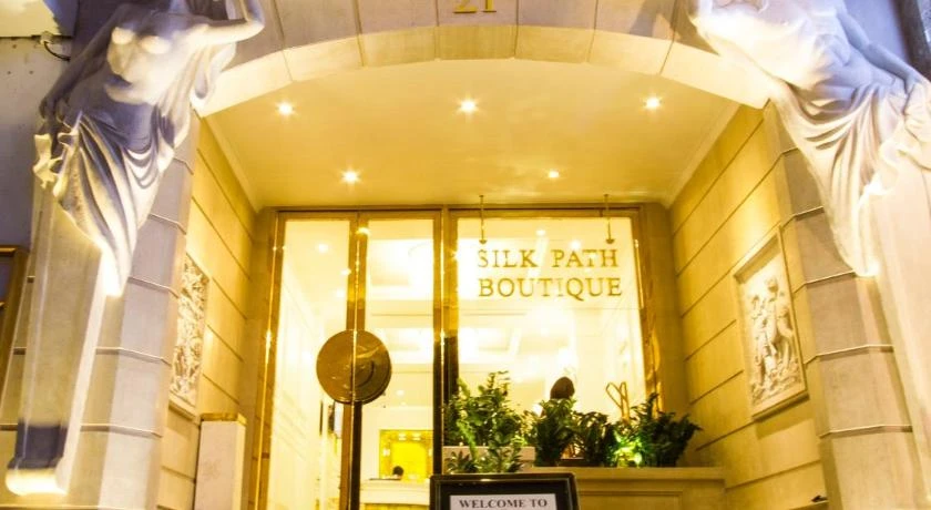 SILK PATH BOUTIQUE HANOI