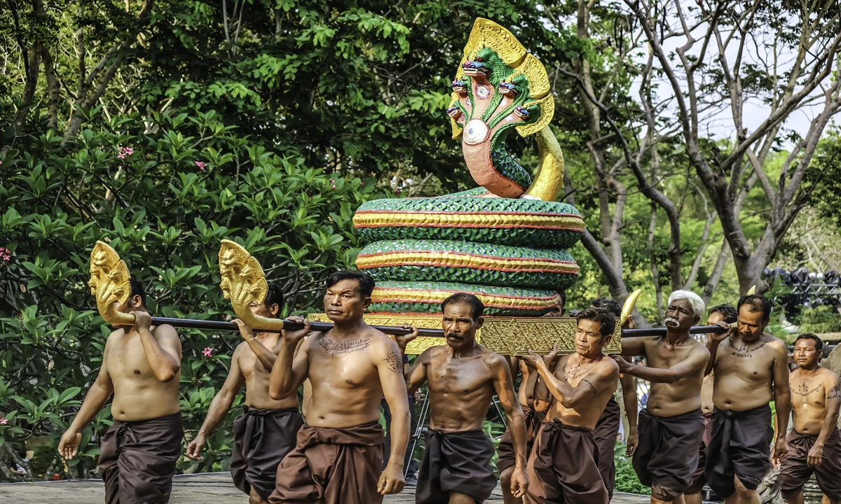 Kambodscha mit Badeurlaub auf Koh Rong oder mit Dschungelprovinz Mondulkiri