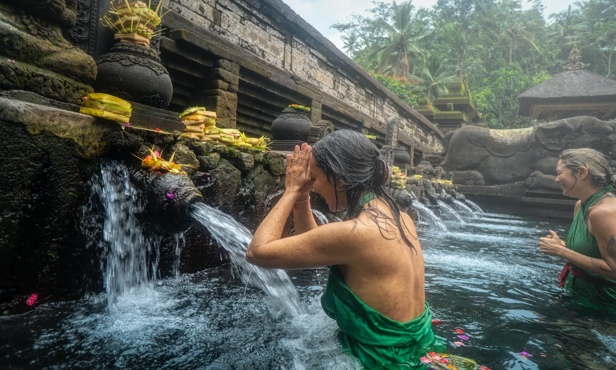 Hohepunkte Vietnams mit Strandurlaub auf Bali