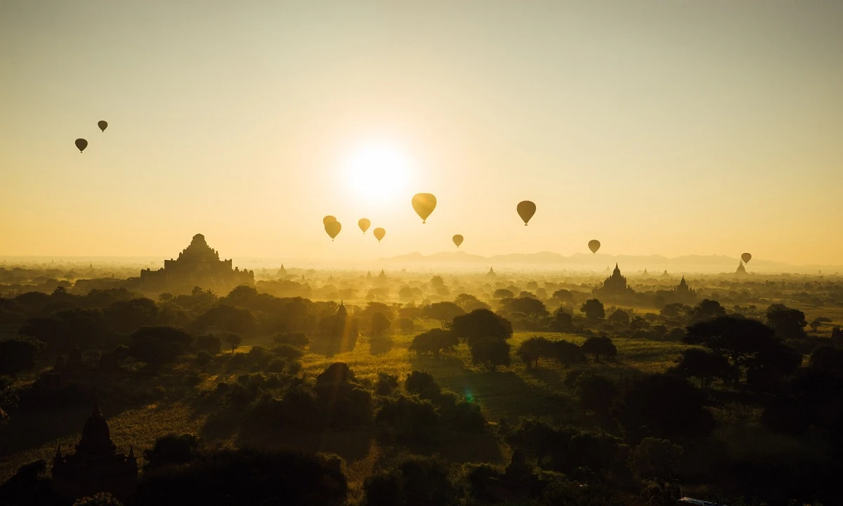 Myanmar - Asiens goldene Perle mit Baden in Ngapali