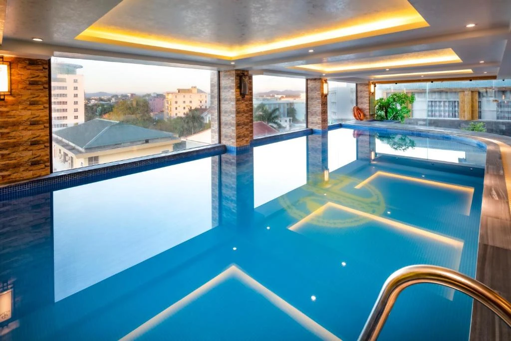 Thanh Lich Royal Boutique